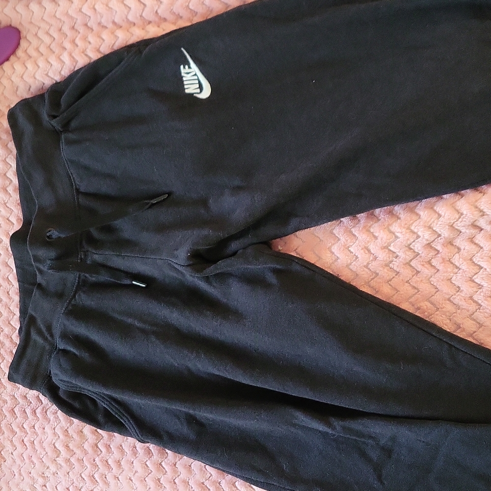 Nike Jogger Sweatpants 🦋